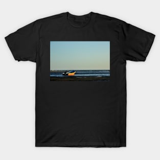 Nicaragua - coucher de soleil sur bateau de pêcheur T-Shirt